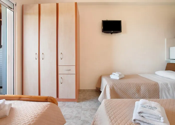 Zante View Family 2 Апартаменты *